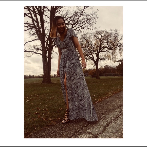 Romper dress - Picture 2 of 3